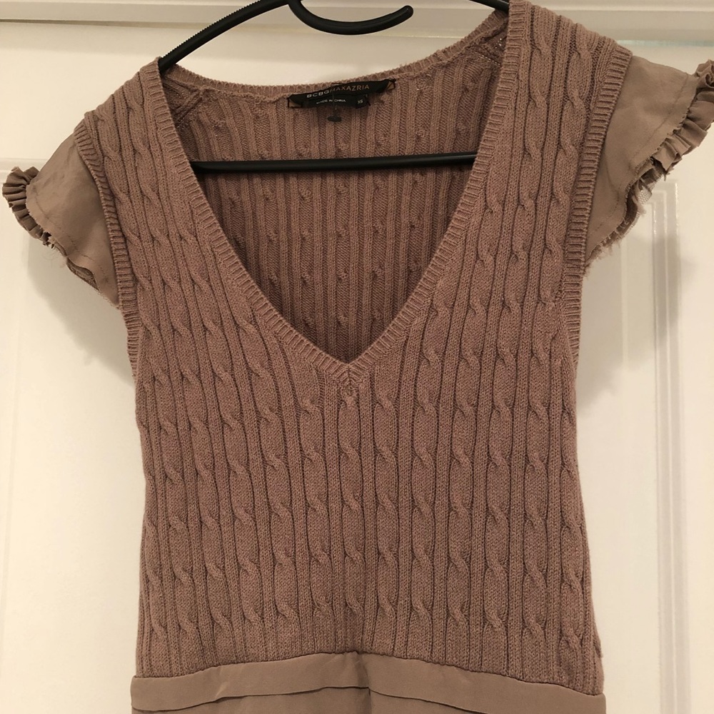 BCBG Maxazria ruffle cap sleeve dress